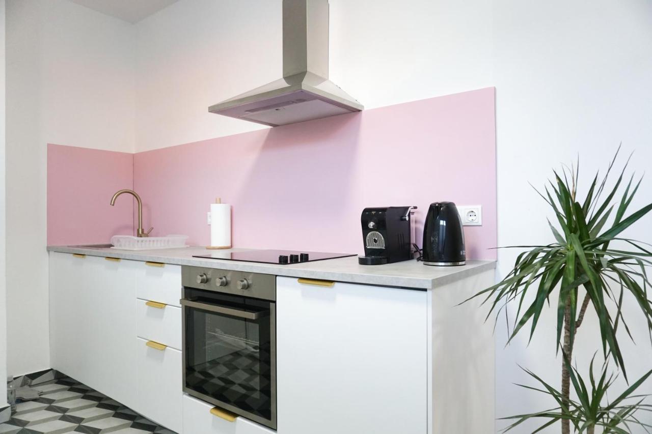 Vibrant Design Apartments - Full Kitchen - Wi-Fi - 18 Mins To City Centre Wiedeń Zewnętrze zdjęcie