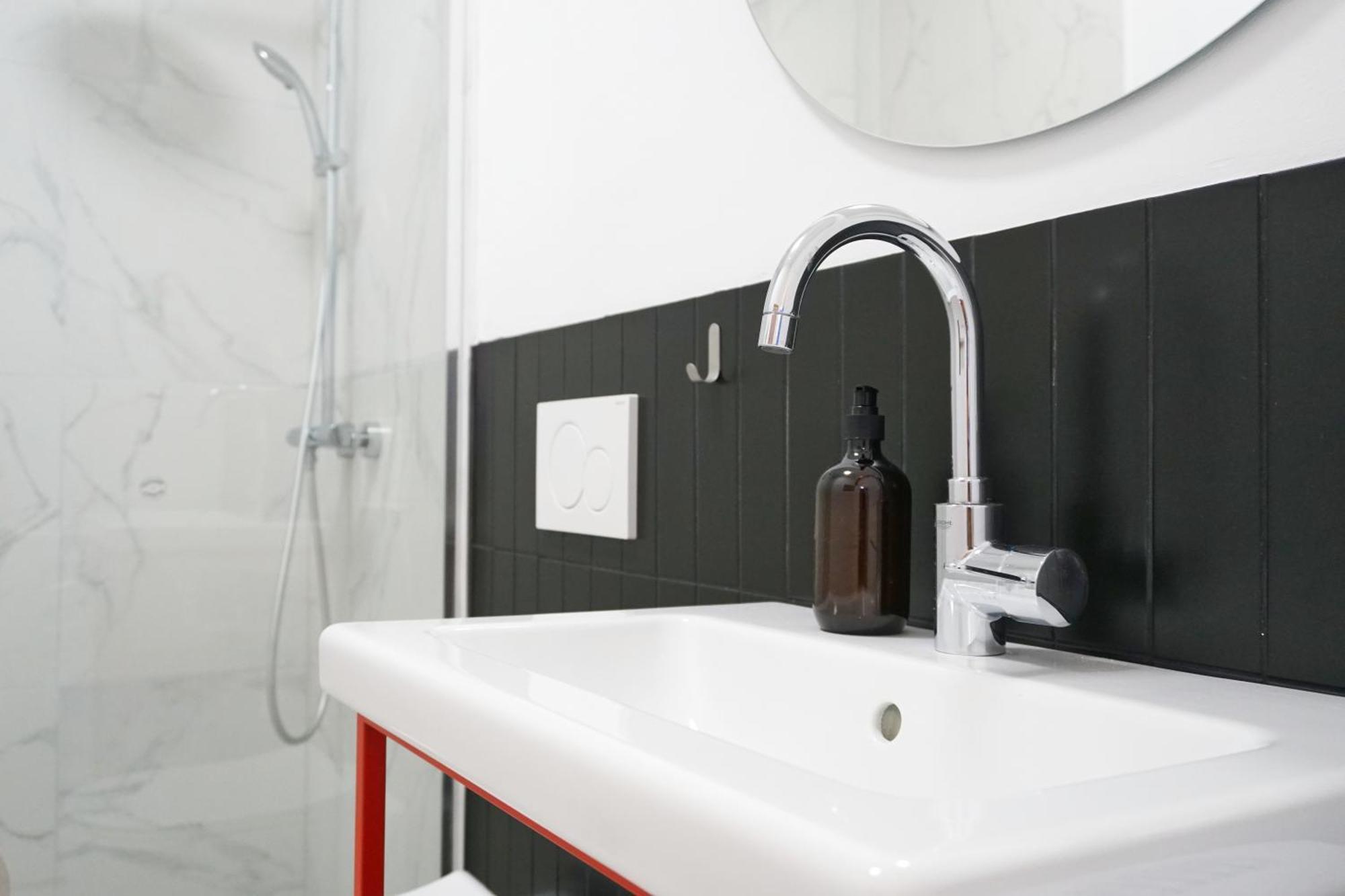 Vibrant Design Apartments - Full Kitchen - Wi-Fi - 18 Mins To City Centre Wiedeń Zewnętrze zdjęcie